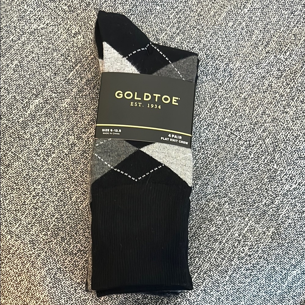 Gold Toe 4 pair Black and Gray Dress Socks
